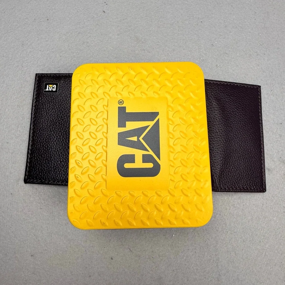 CAT Caterpillar RFID Shield Trifold‎ Brown Leather Wallet Men Metal Gift Box NEW